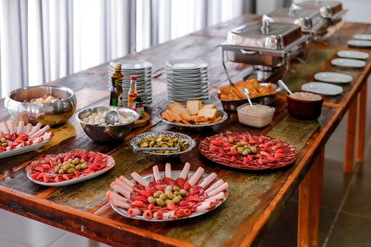 Private Event-Tafel mit Feinkost